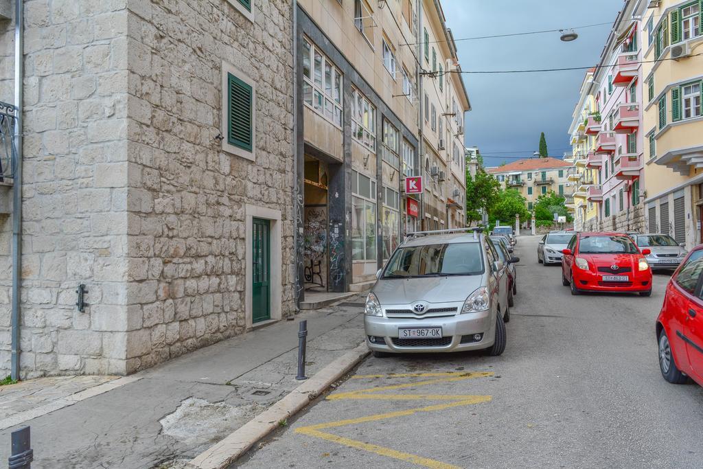 Le Monde Apartment Split Ruang foto